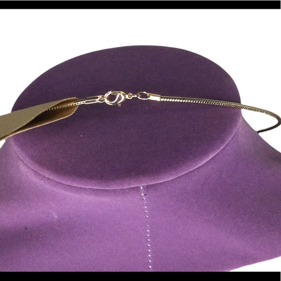 Zad Necklace with red and gold pendant - Picture 5 of 5